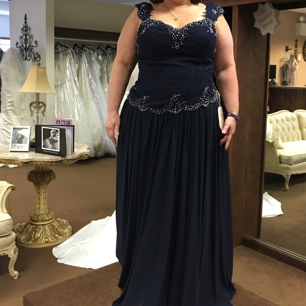 BRAND NEW! Navy Dress Perfect for Many Occasions